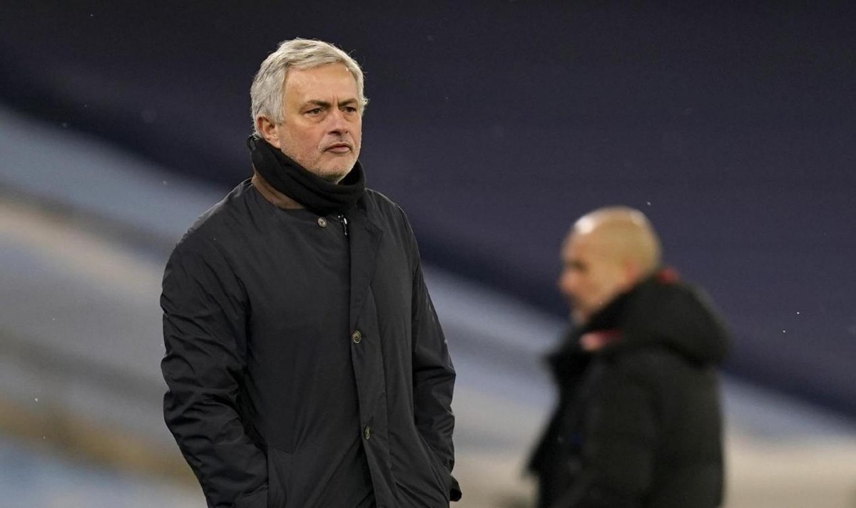 哈兰德第二次面对曼联,哈兰德在球场上嘲讽对手