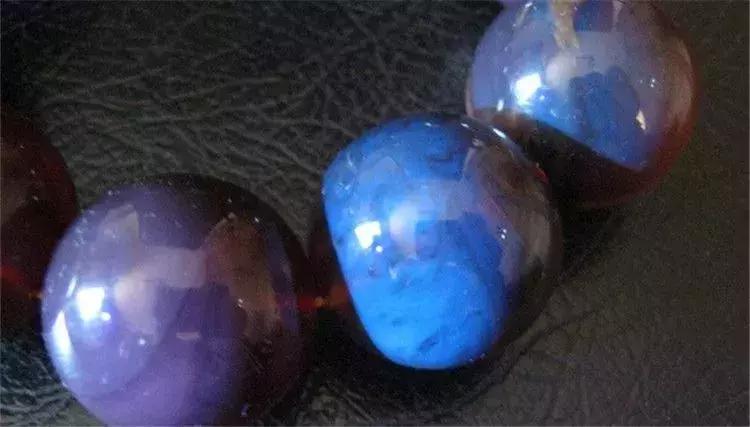 稀世珍宝缅甸琥珀,珍贵的琥珀