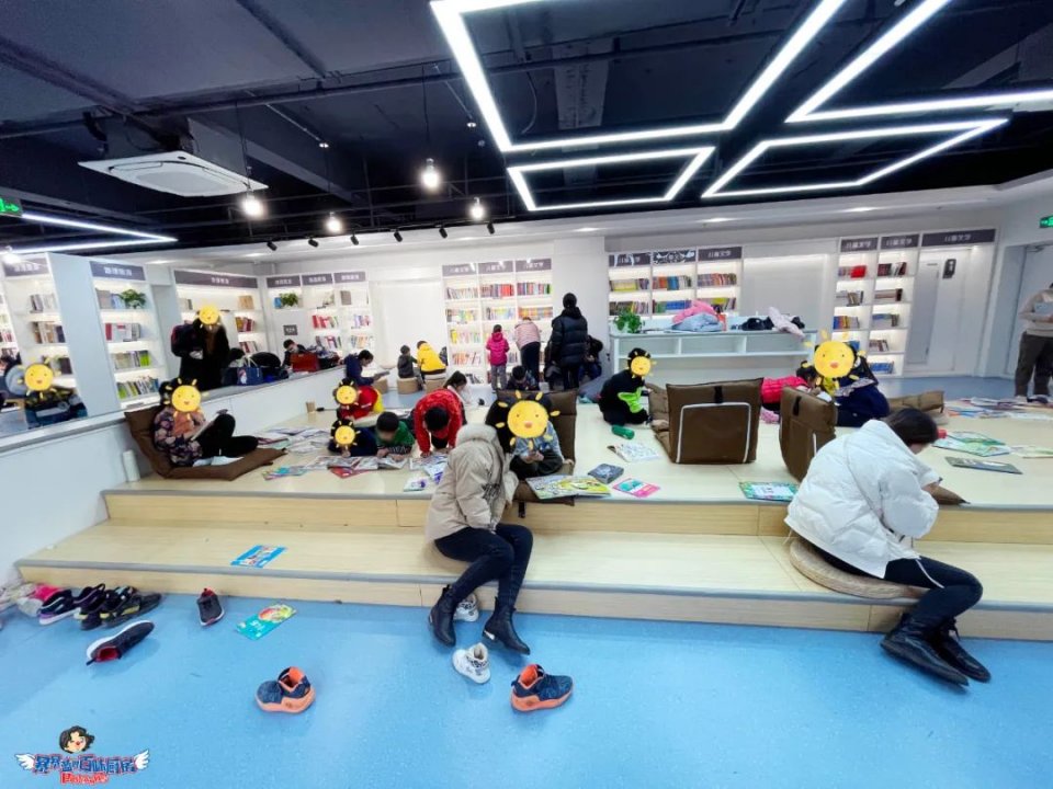 美哭了！沈阳公园里的高颜值城市书房，周末限流入馆！暴风哭泣