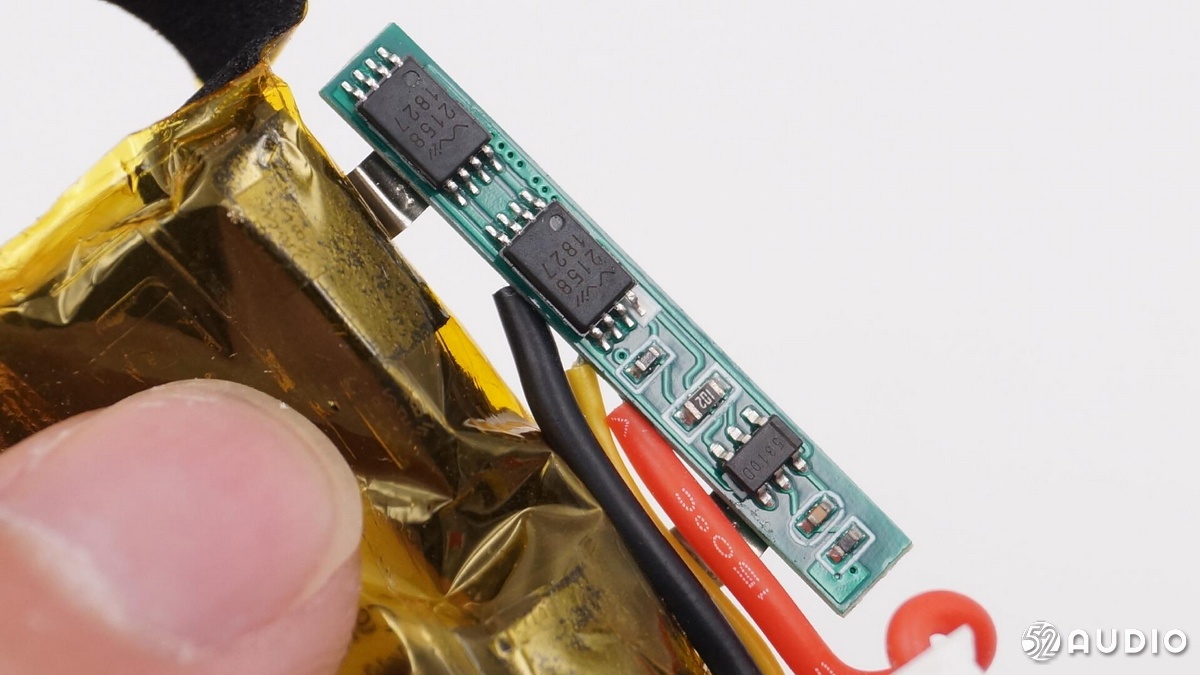 拆解报告小米小爱音箱万能遥控版,小米小爱蓝牙音箱拆解