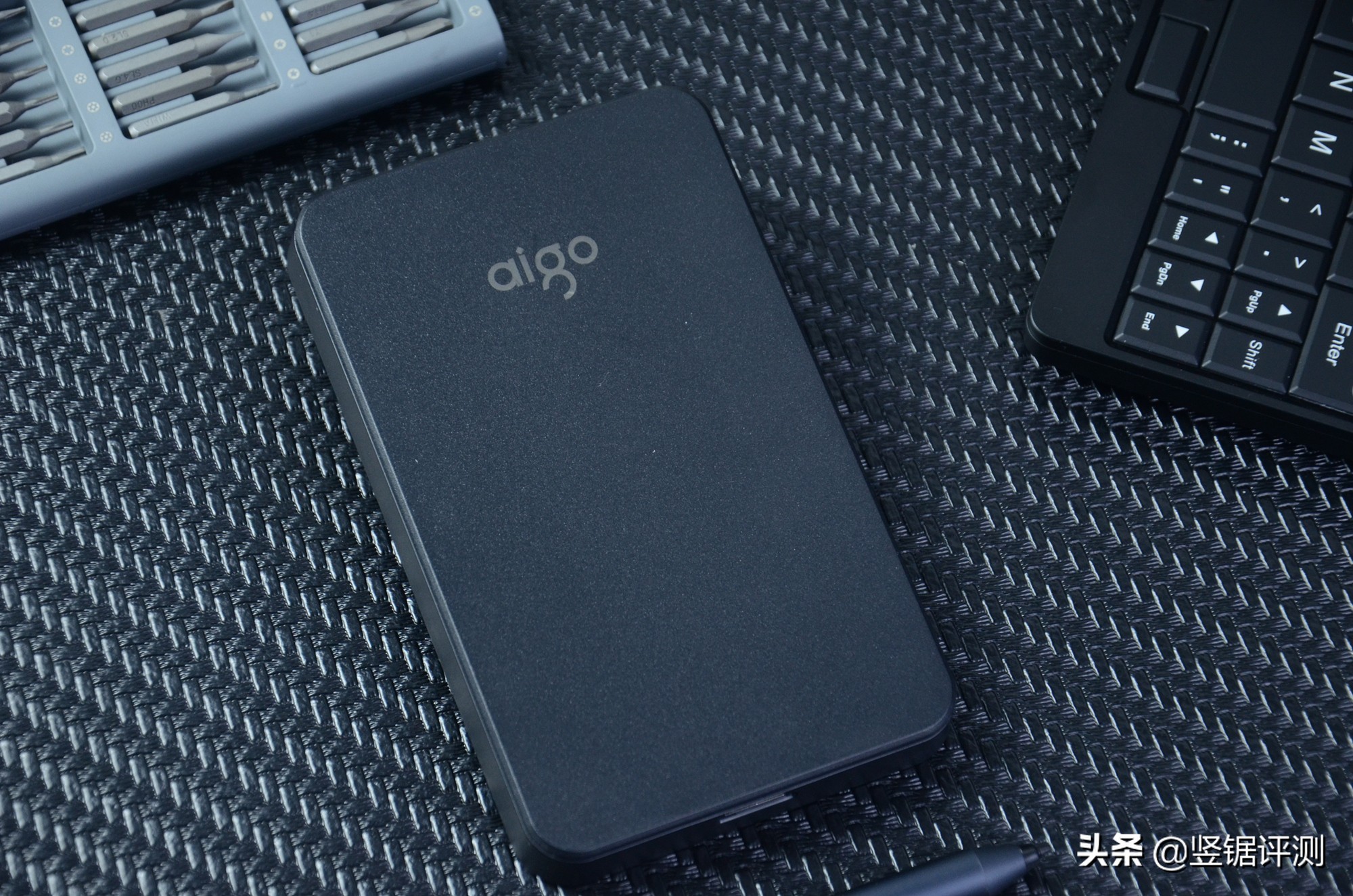 aigo移动机械硬盘实测,aigo移动硬盘哪个系列最好