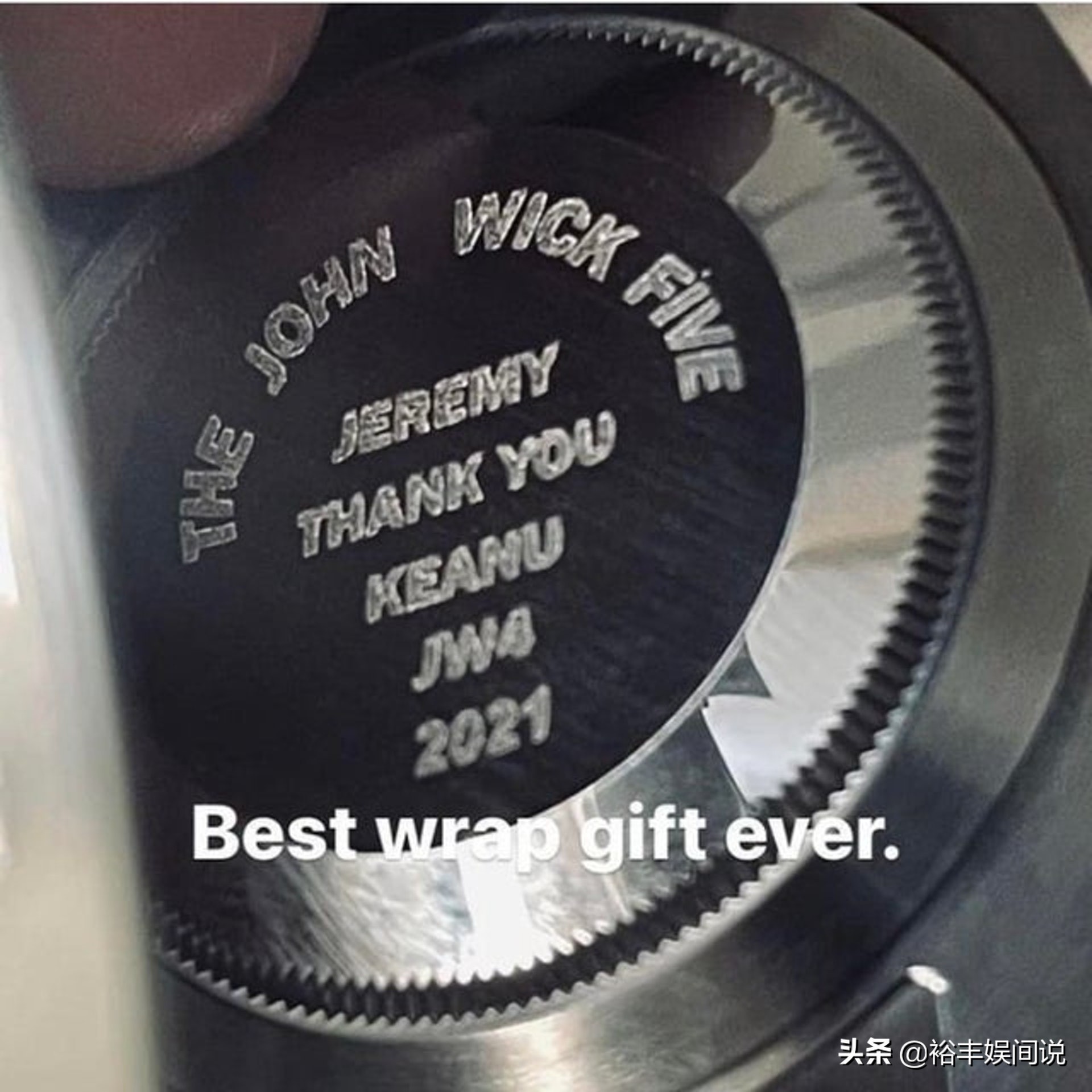 基努里维斯送手表,基里努维斯送哈雷