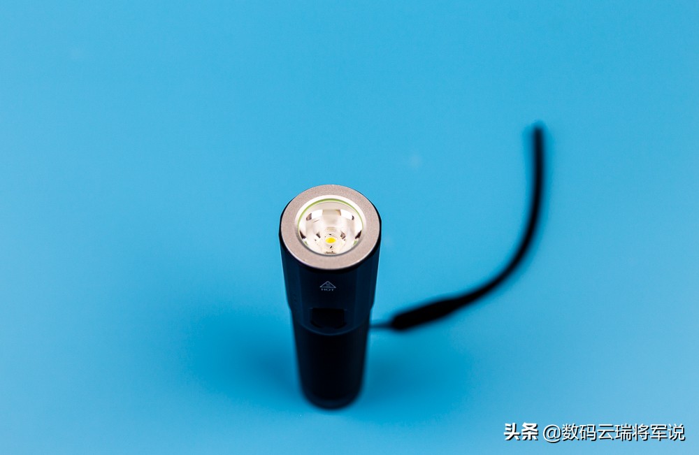 纳拓雷鸣手电筒ip4-6和ip1-3,纳拓户外强光手电筒结构