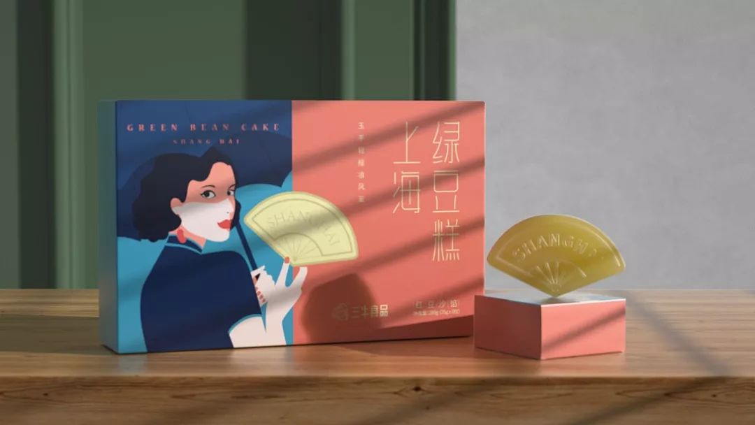 樱花绿豆糕包装盒,包装上印有福字的绿豆糕