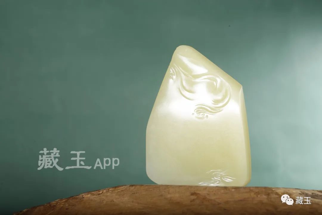 一块黄玉有多少钱,哪里黄玉值钱