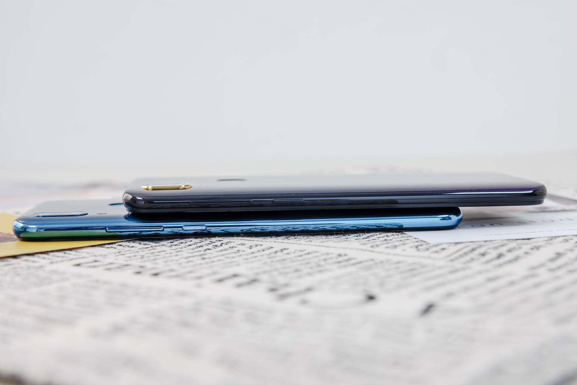 水滴屏和刘海屏手机,刘海屏和水滴屏手机