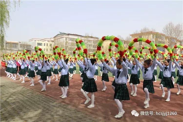 年度盛典豪情燃烧|韩城小“C罗”强劲出场见证“强国一代”的足球梦（组图）