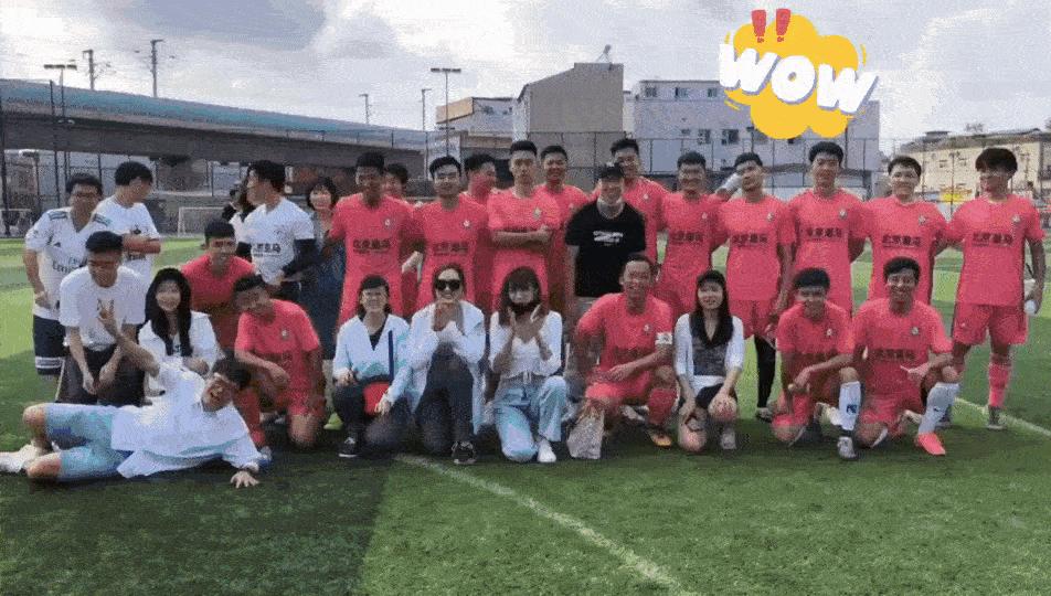 足球本是快乐的，为什么要*力暴**解决问题呢。友谊第一、比赛第二嘛