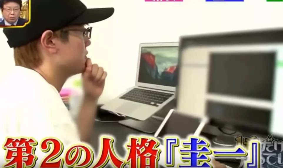 一个精神分裂的人觉醒了24个人格,4岁女孩分裂出1000种人格