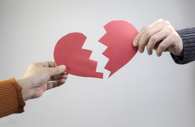 比尔盖茨宣布离婚财产能花多久,比尔盖茨离婚给女人的启示