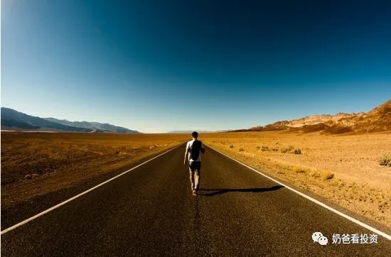 该不该辞职炒股，看完这篇文章再做决定