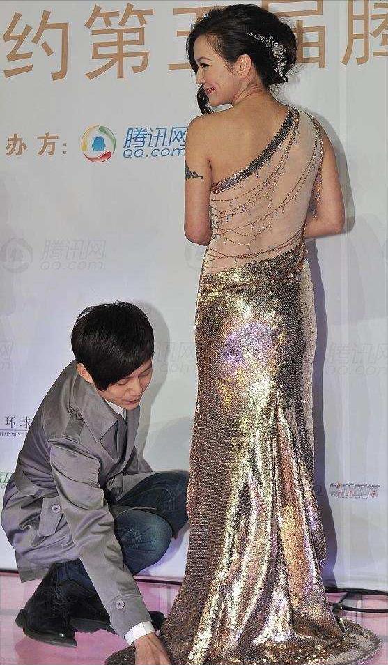 何炅谢娜友谊有多深,何炅与谢娜的友谊长达多长时间