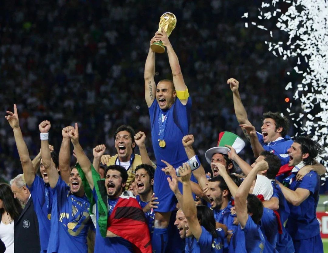 「五楼侃球」蓝色狂想，恍如初识