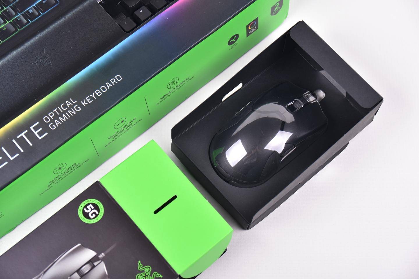 雷蛇毒蝰Viper旗舰鼠标，7000万次寿命16000DPI，游戏办公通杀