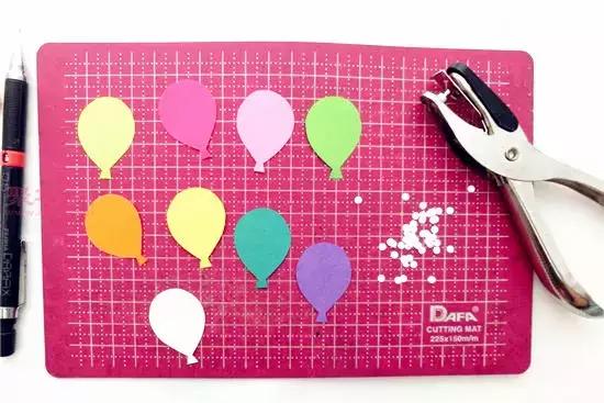 自制手工节日贺卡材料,手工制作节日贺卡幼儿园教程