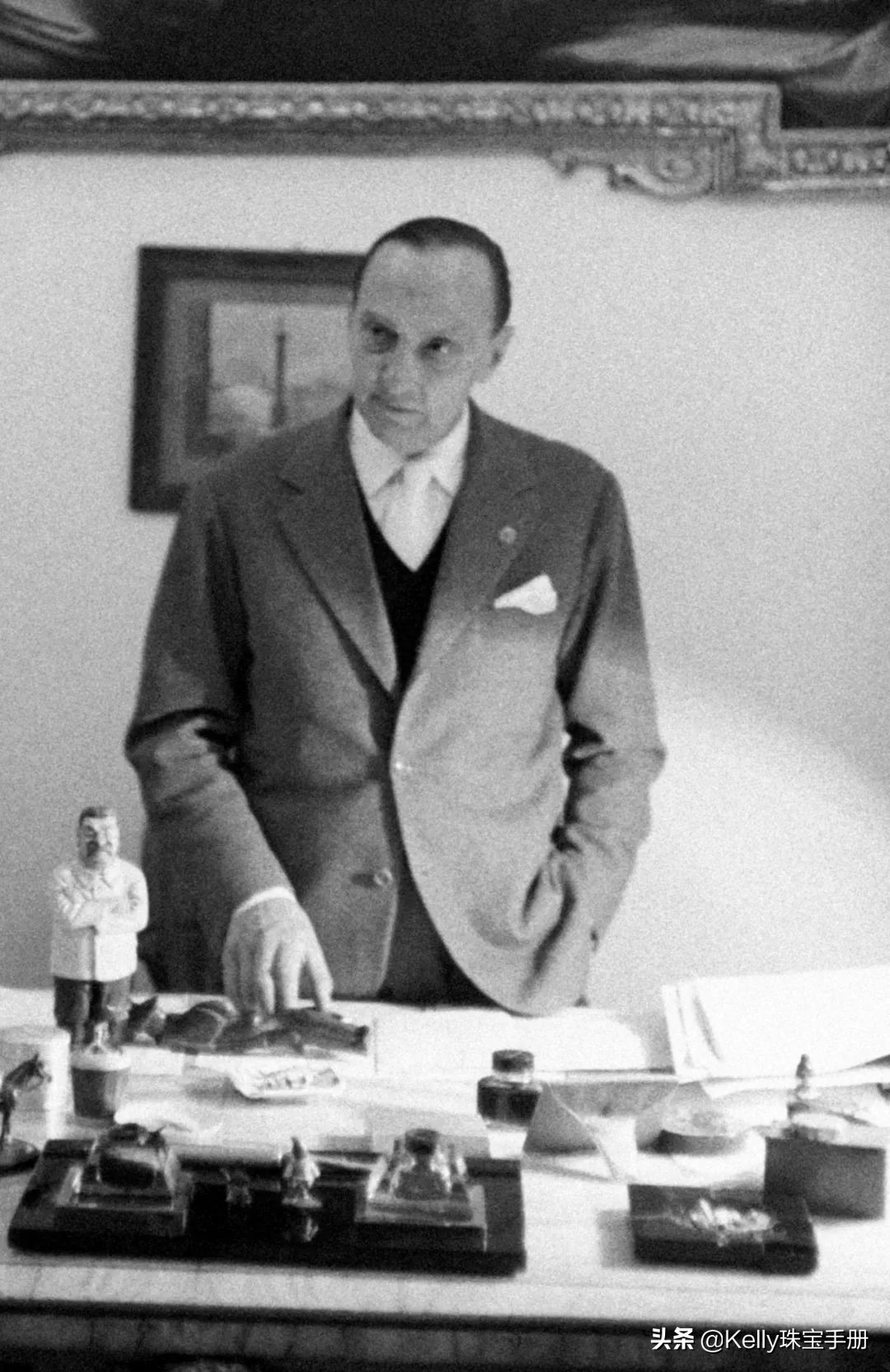 佳士得卖给卡塔尔皇室的4000万美金粉钻，是“被偷走的财产”？