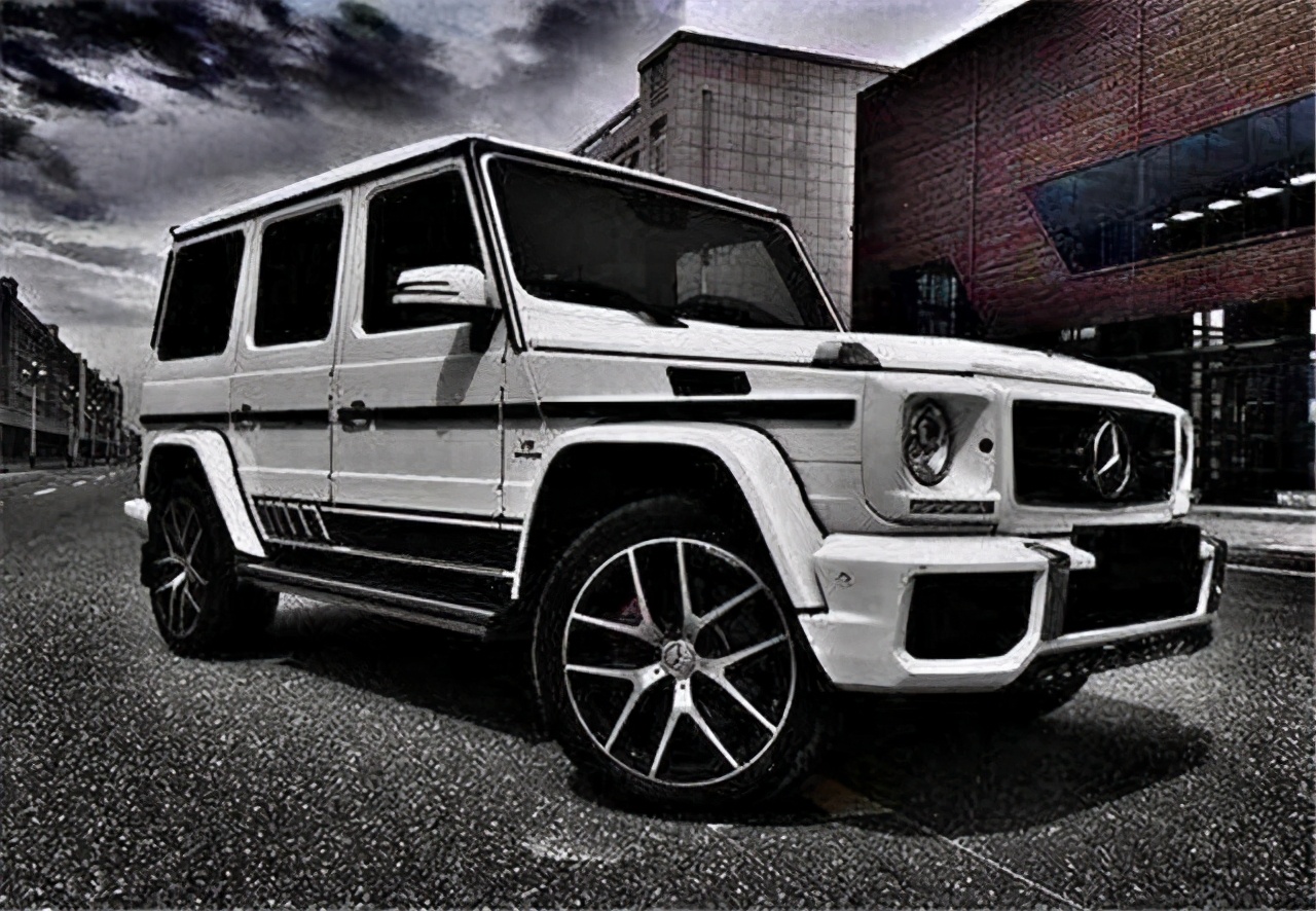 全新奔驰g350落地价,男人的梦想大气的奔驰amgg63