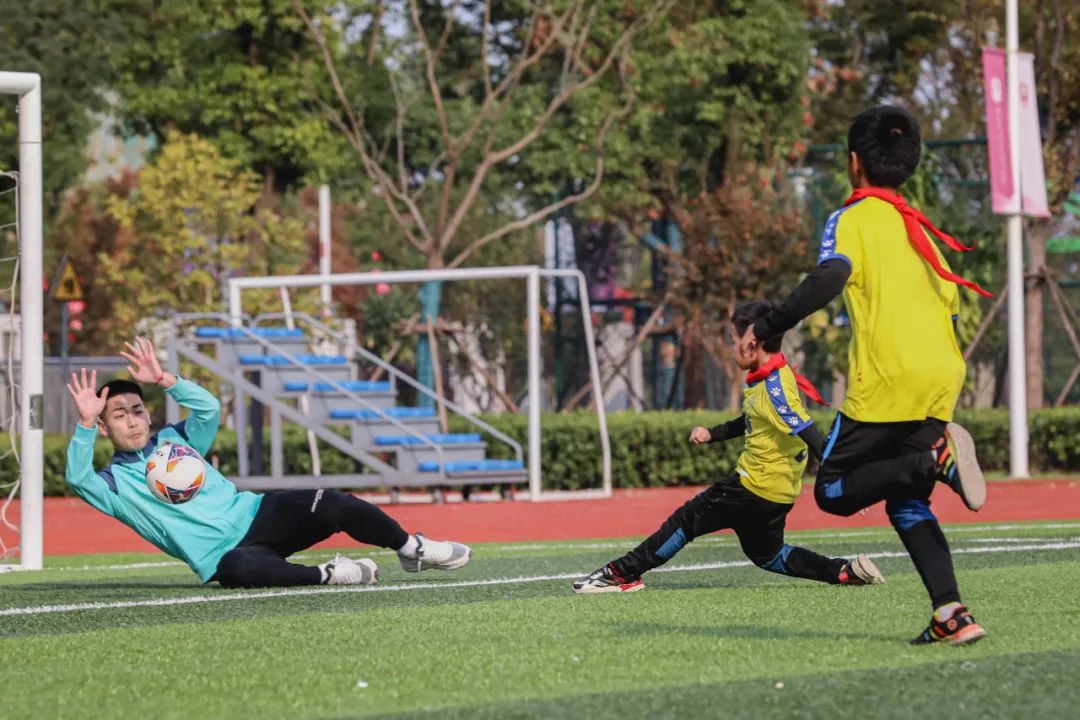 共建活动|支云狼兵走进南通紫琅一小，共度冲甲三周年纪念日