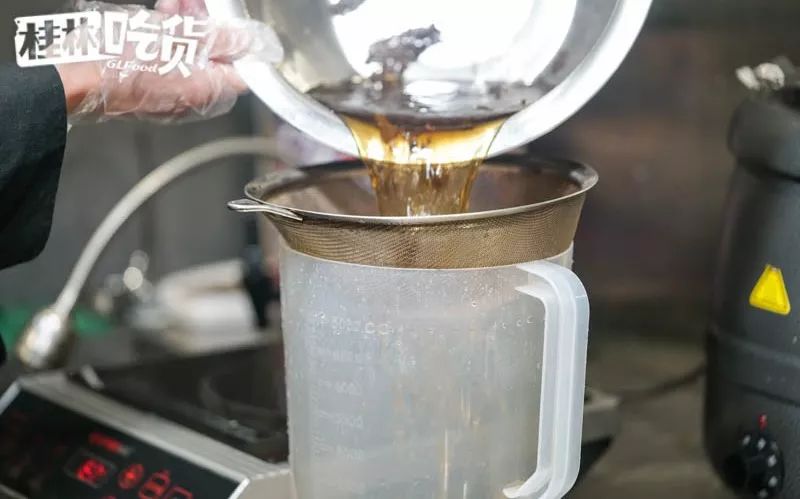 火遍全国的明星茶饮本宫的茶开到桂林了！凭口袋茶掀起了排队潮流