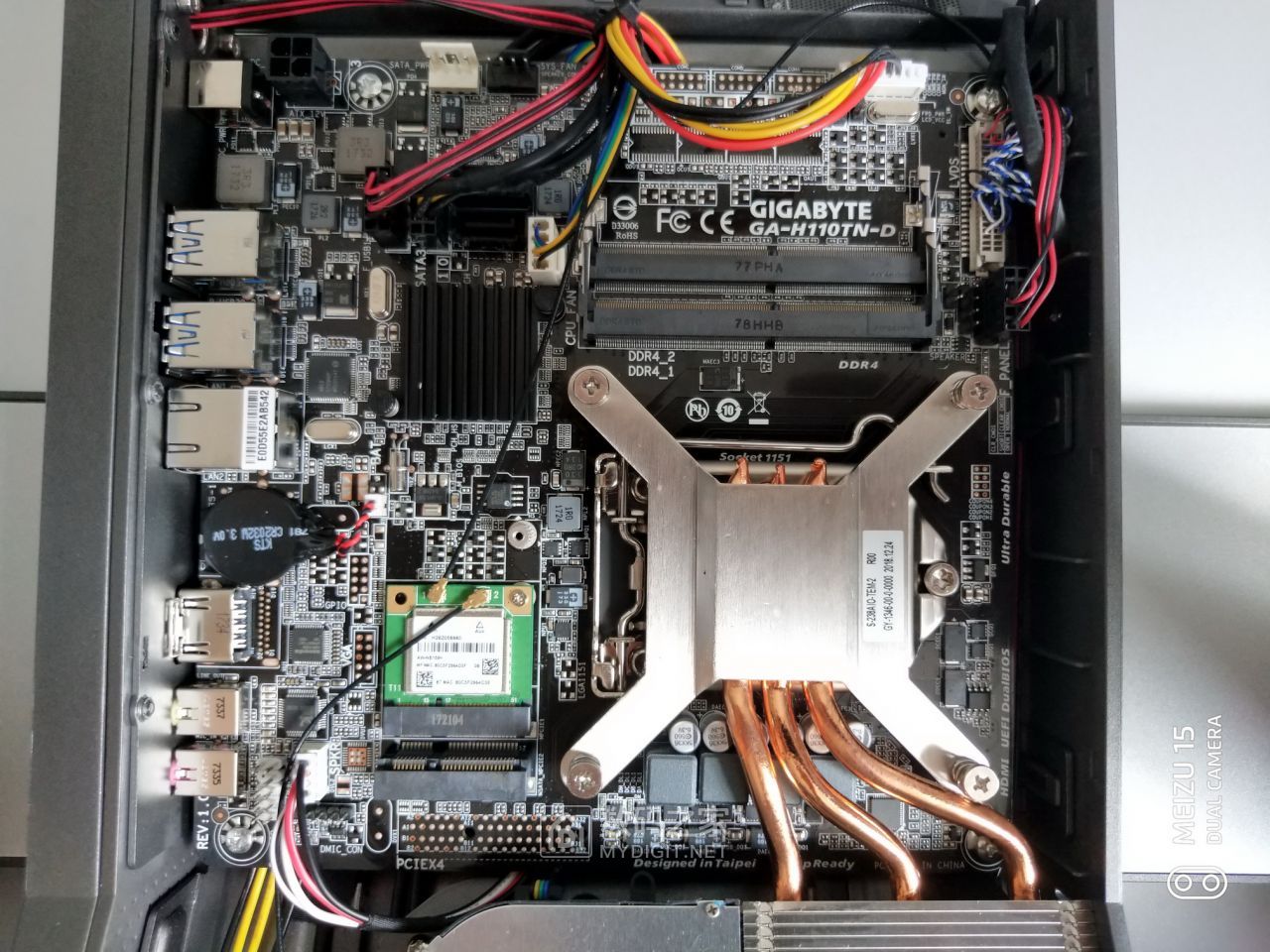 不到2000元的价格！跑分8.7万，果田一体机电脑开箱拆解简测