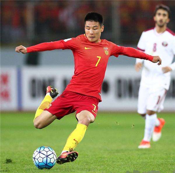 国足武磊球衣号码,国足球衣张玉宁