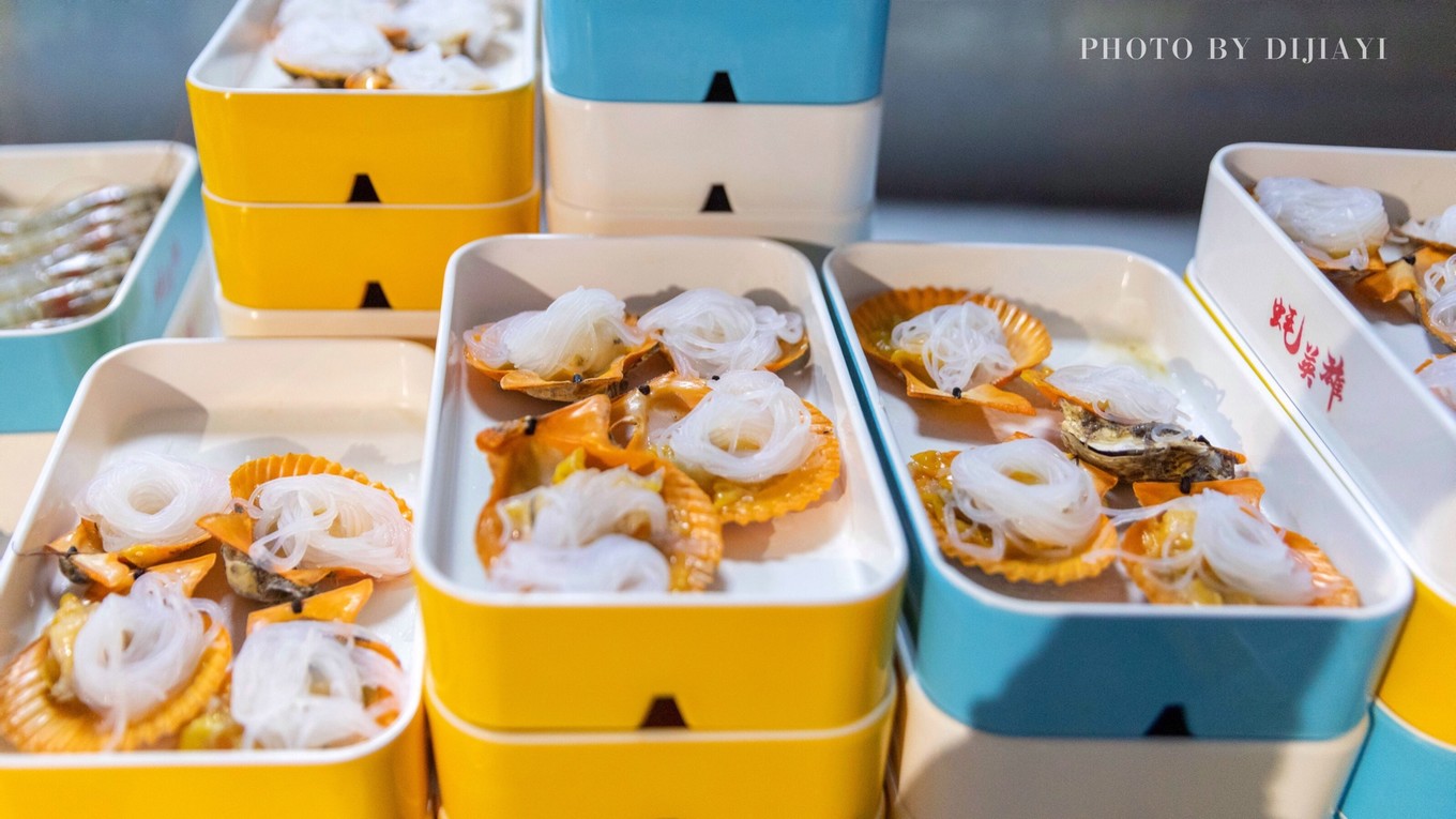 成都人气最旺的网红美食了解一下,成都万年场美食网红店