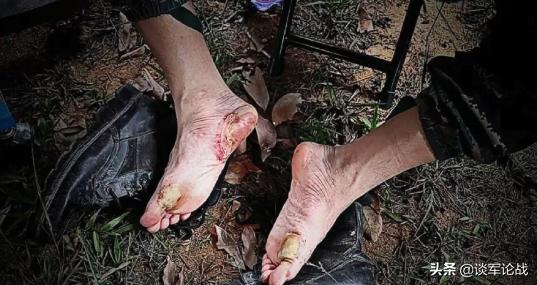 新中国成立70周年之际，聊一聊*用军**迷彩鞋的中国制造——多威