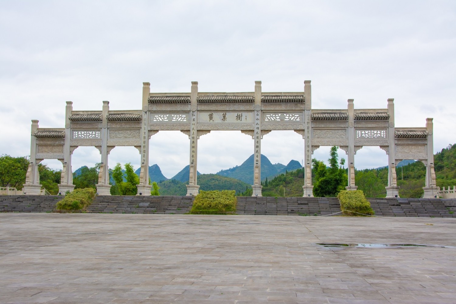 贵州黄果树瀑布旅游攻略必去景点,贵州旅游攻略黄果树瀑布