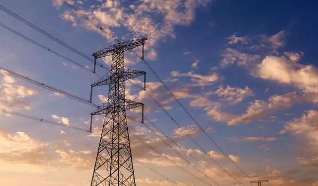 高压输电的优缺点以及改进措施,直流高压输电与交流高压输电