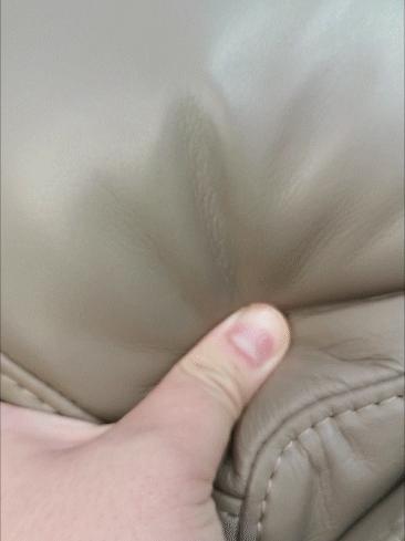 买到假皮沙发怎么鉴定,专卖店的真皮沙发作假