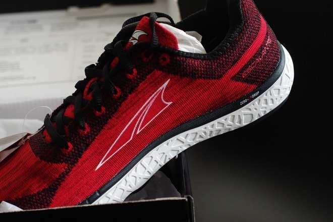 altraparadigm6,altraescalanteracer跑鞋评测