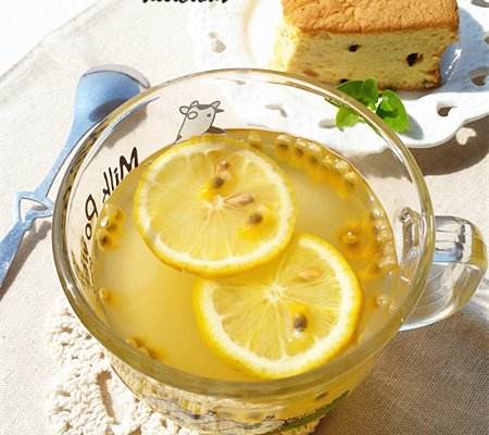 柠檬百香果冷水泡还是热水泡,柠檬百香果青桔蜂蜜果汁做法
