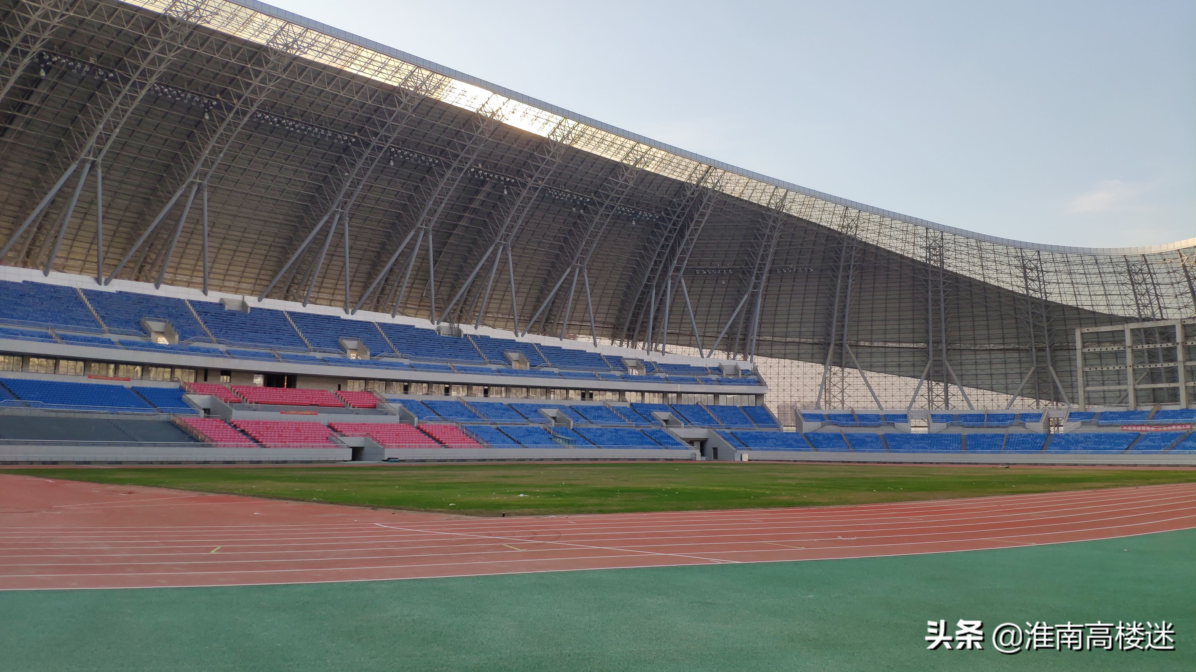 淮南奥体中心板块,淮南奥体中心建筑面积