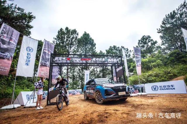 闀垮畨cs75瀵规挒璺檸,闀垮畨cs75plus浜屼唬鎷旀渤姣旇禌