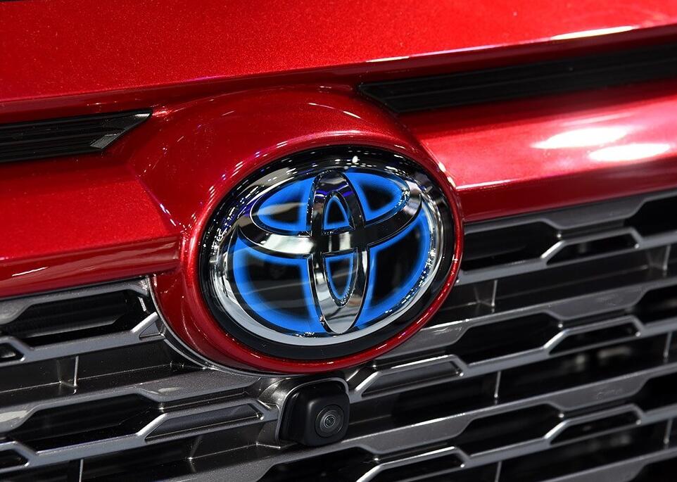 丰田最省油和不易坏的车,丰田汽车哪个车最省油耐用