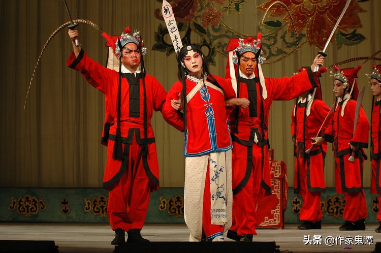 窦娥冤四个典故都实现了吗,窦娥冤其中的三桩誓愿都实现了吗