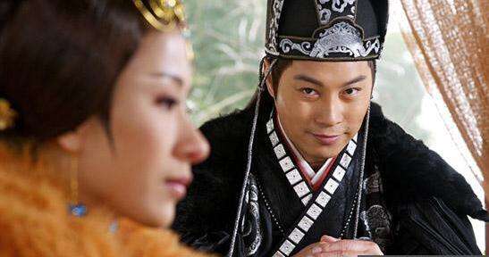 皇帝一时兴起，临幸了宫女，事后不认账怎么办？