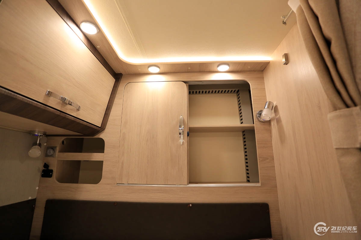 亚特b型房车最新款,10年的房车