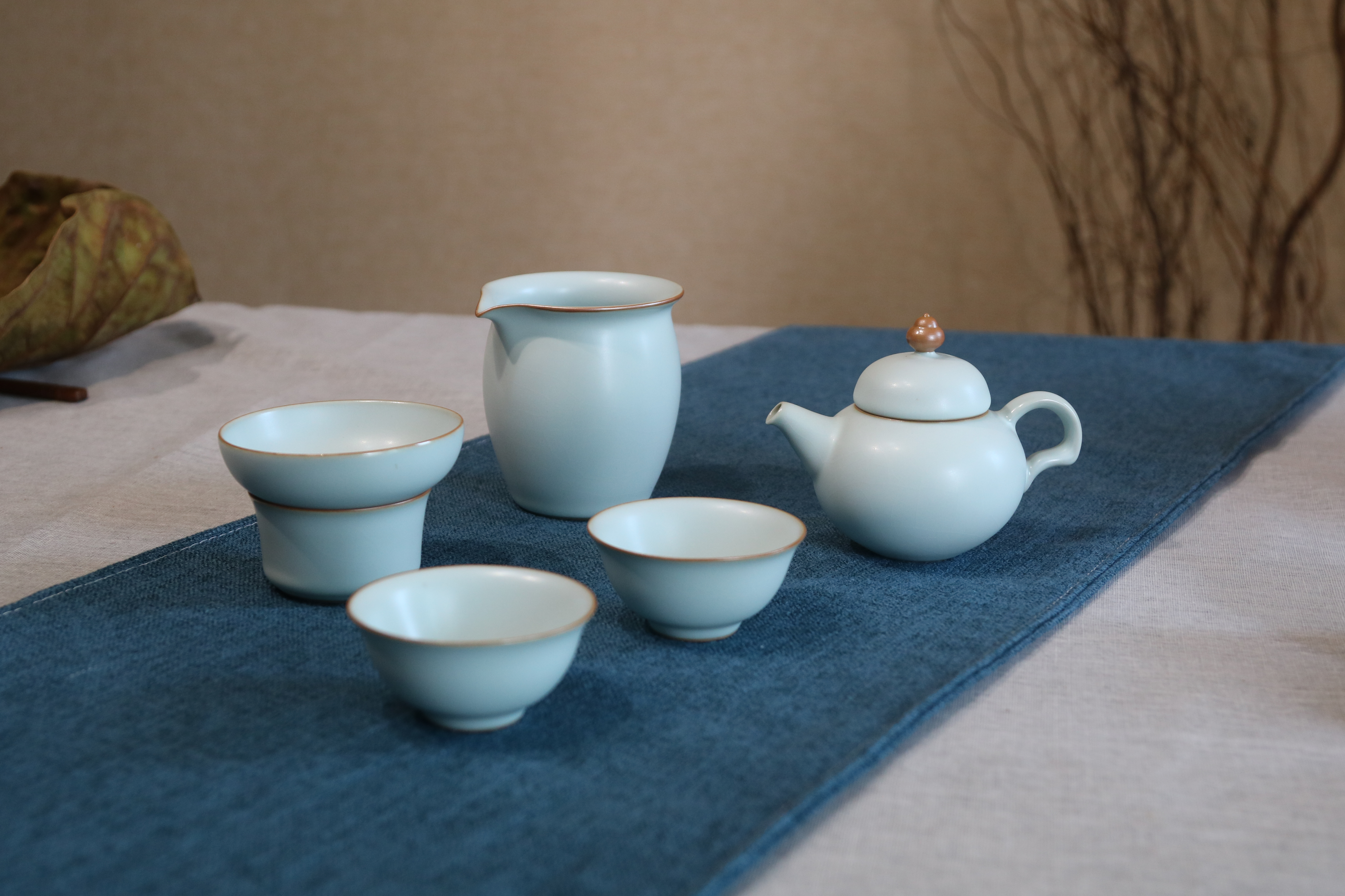 天青汝窑茶壶对人体有害吗,高档汝窑天青茶壶1000