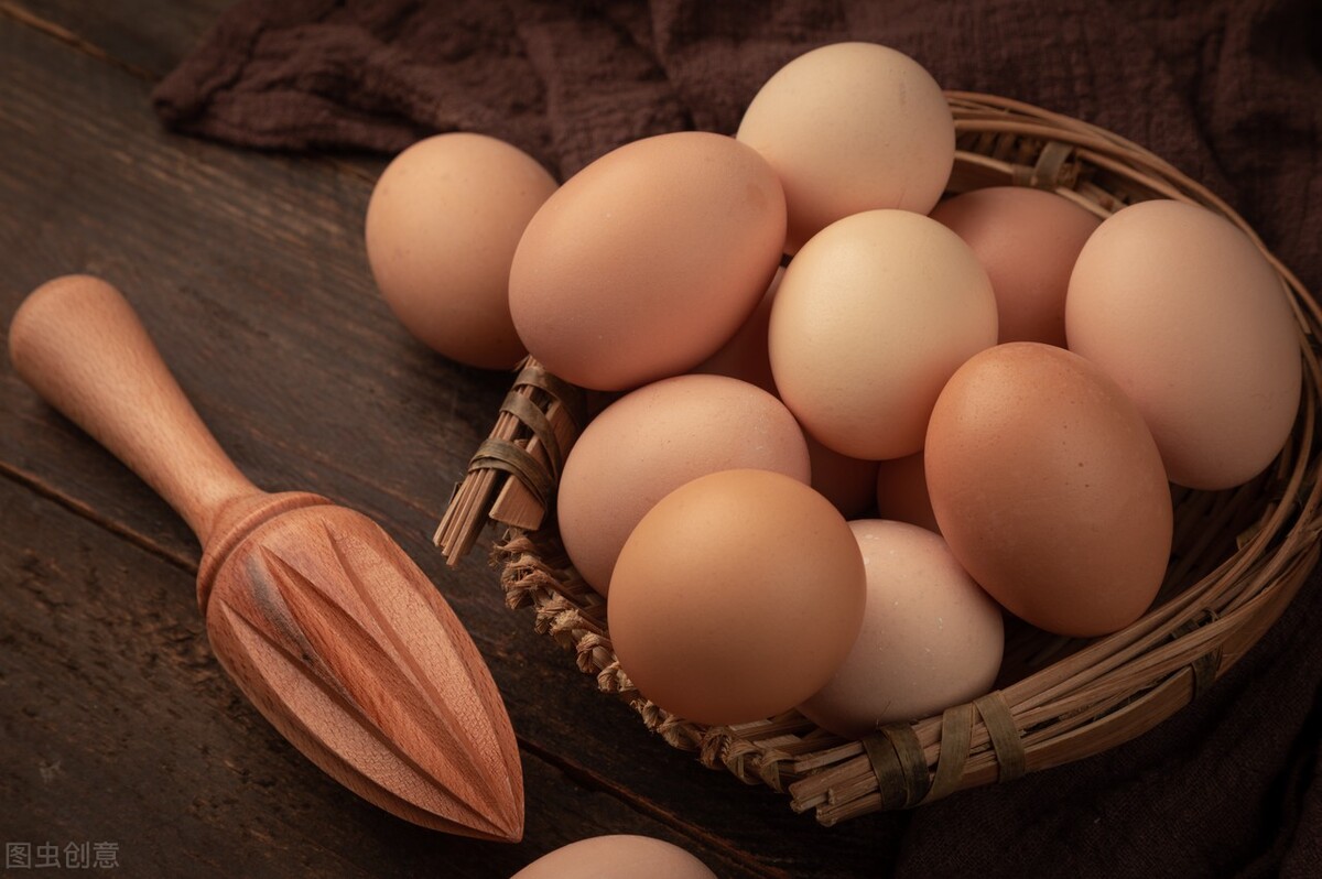 健身喝蛋肌粉能快速增重吗 (健身房的肌肉是蛋白粉吃出来的吗)