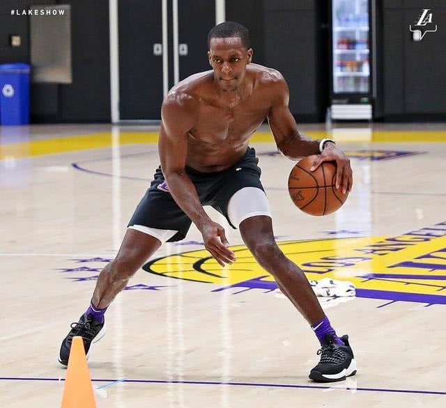 隆多浓眉鹈鹕时期,nba浓眉魔兽数据