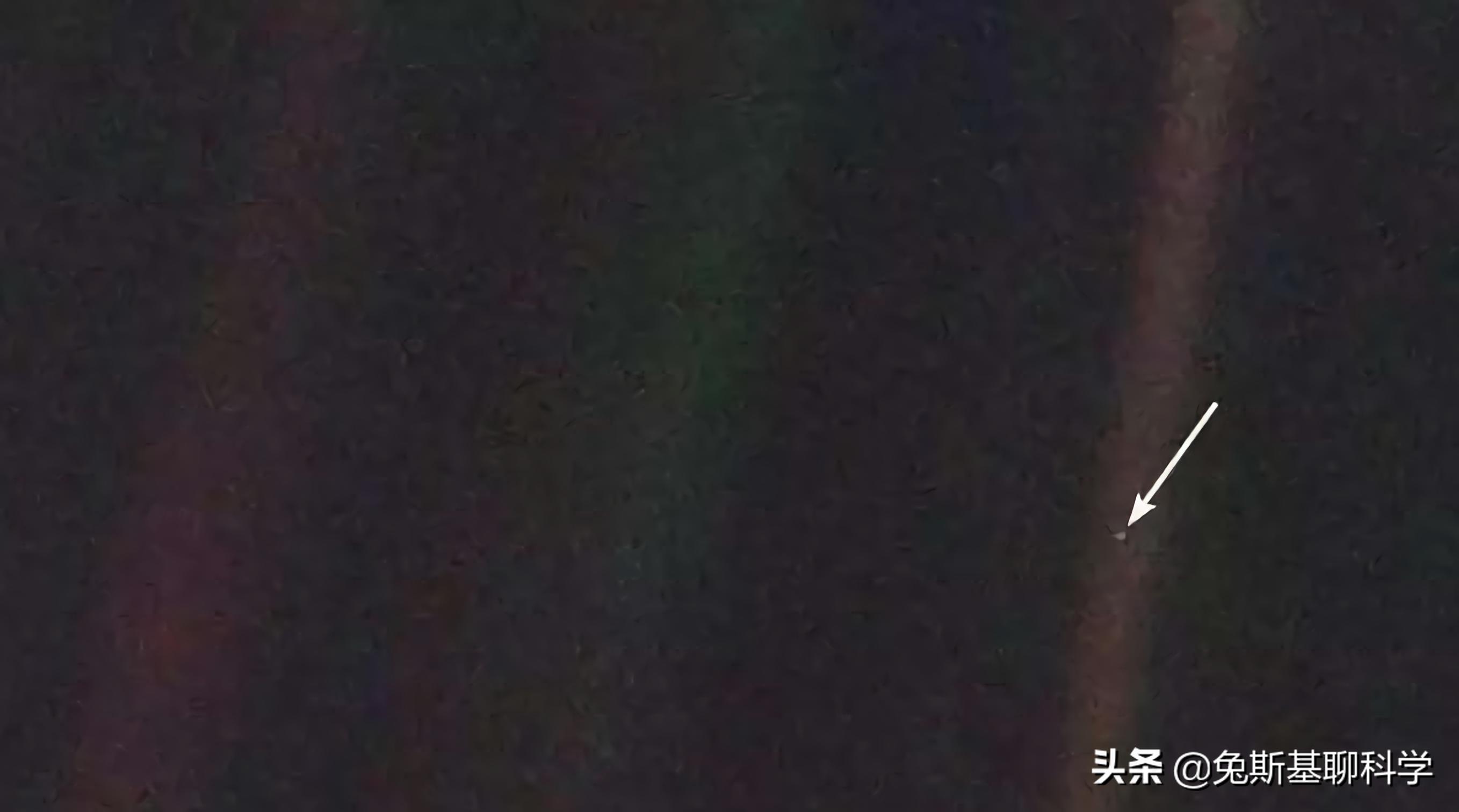 1光年究竟是一个什么概念,1光年就是光行走一年的距离吗