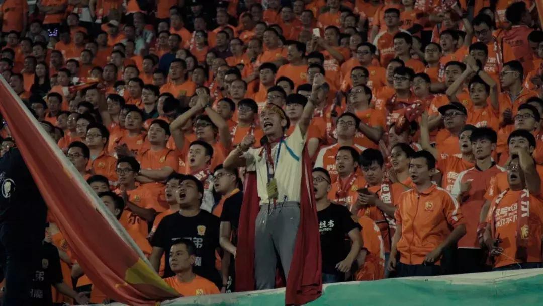 武汉卓尔亚冠夺冠纪录片,武汉卓尔冲超海阔天空