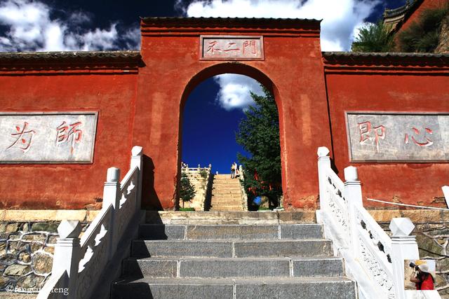 五台山高考祈福去哪几个寺庙,五台山寺庙烧香祈福平安