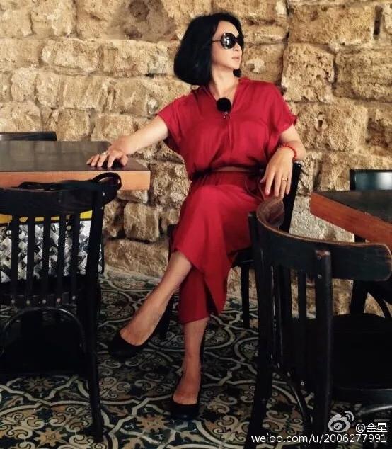 金星采访提到爸爸是谁视频,金星爸爸是谁