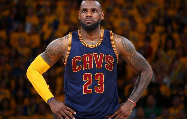 骑士詹姆斯体系,骑士1.0的阵容有多厉害