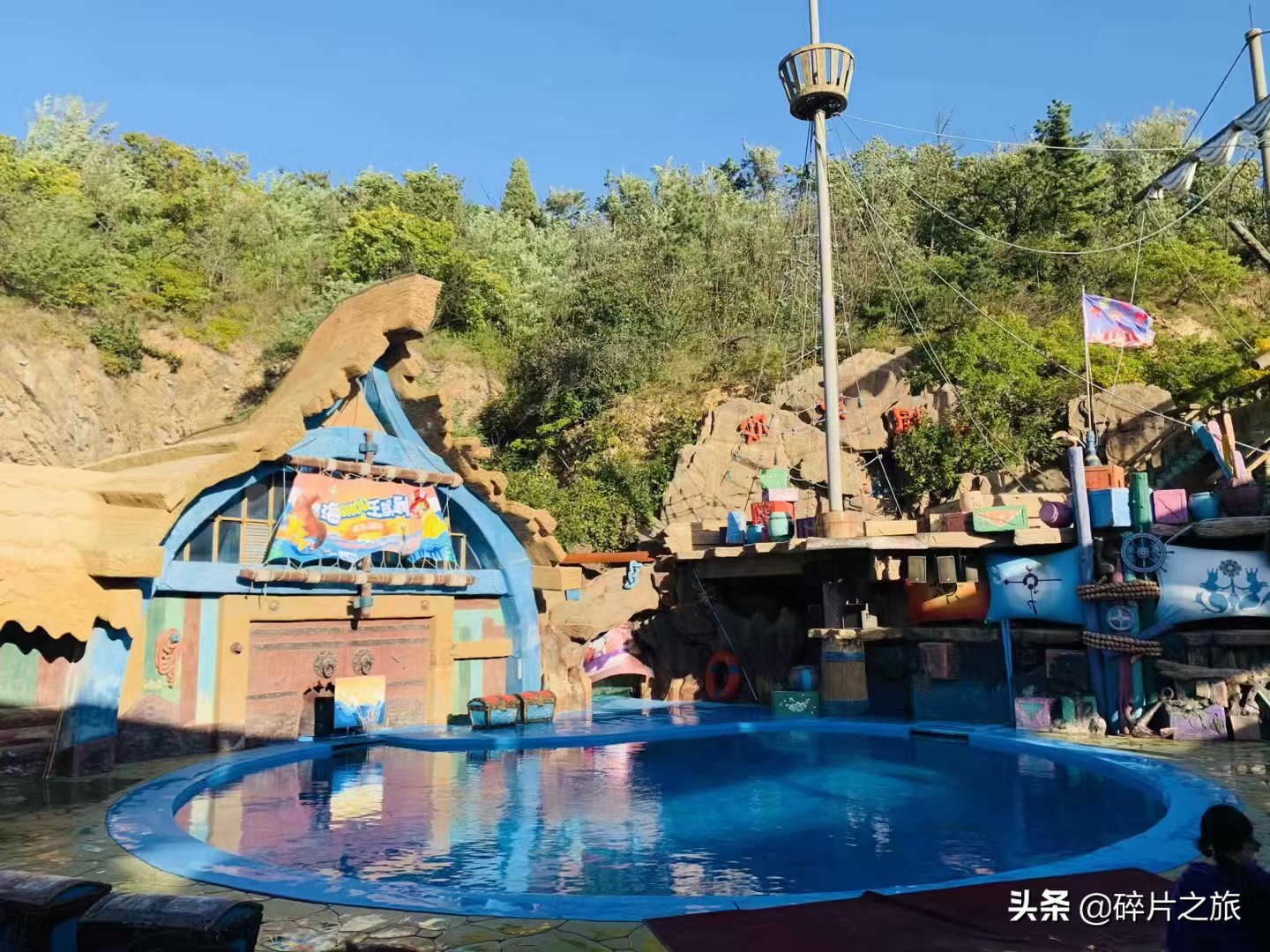 海滨城市大连旅游必备攻略,美丽的海滨城市大连星海广场