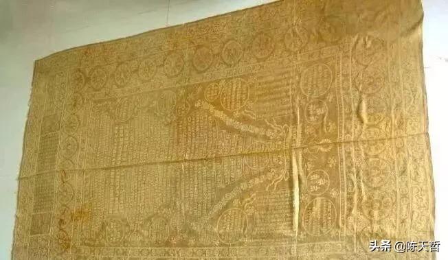 打工仔9万收藏一张经文书法，专家认为不值，5年后卖了1.3亿