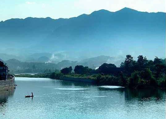 王昌龄边塞诗十首经典,黄沙百战穿金甲全诗赏析