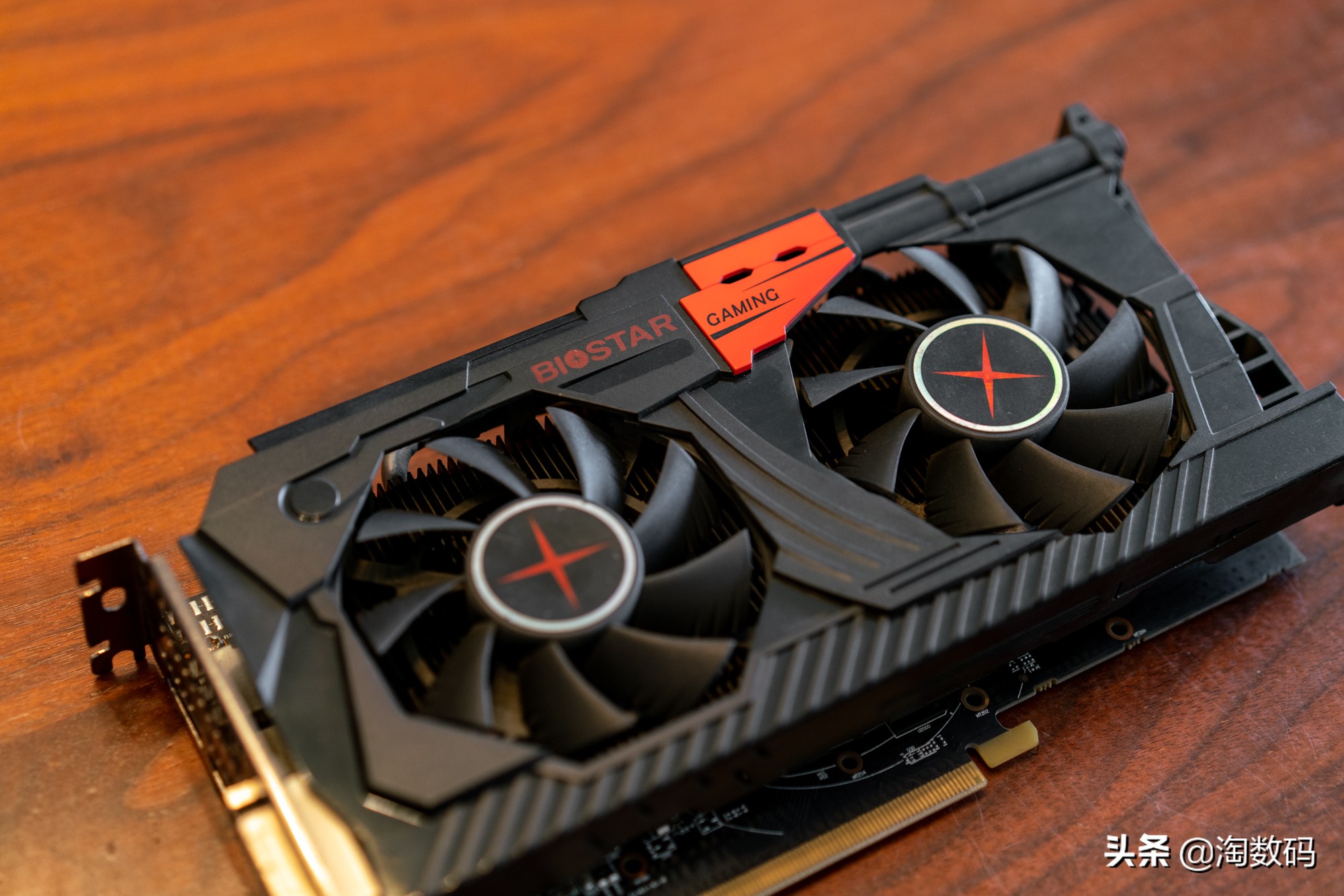 299的rx580,rx570显卡对比gtx1050